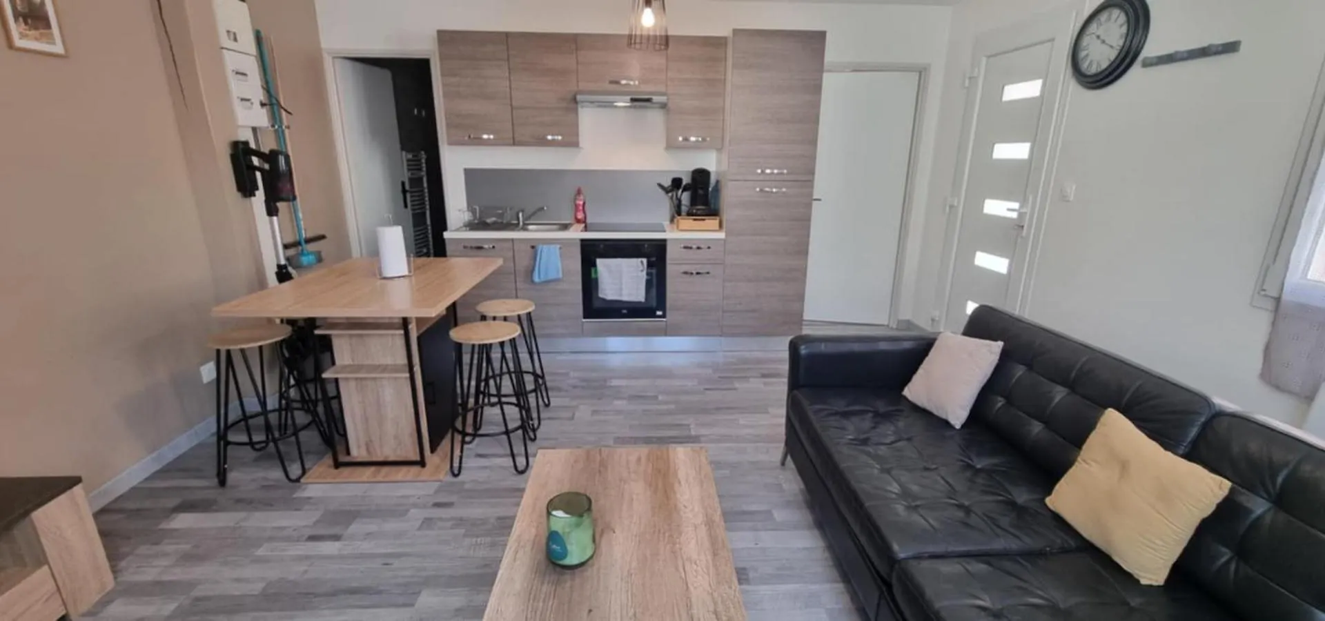 Agréable maisonnette à proximité du centre-ville Oyonnax France